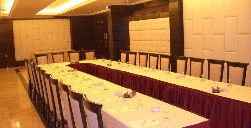 Sun Hills Suites Hotel 주니에 외부 사진